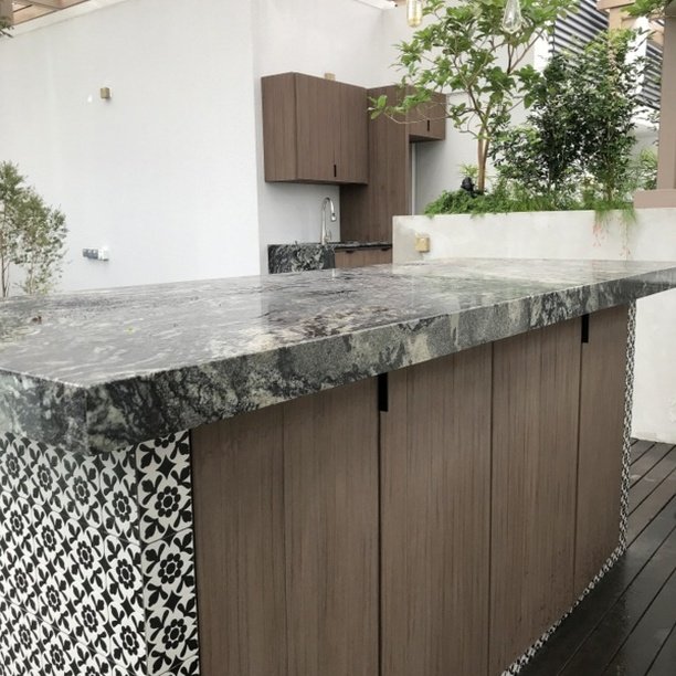 Rooftop renovation : Garden construction